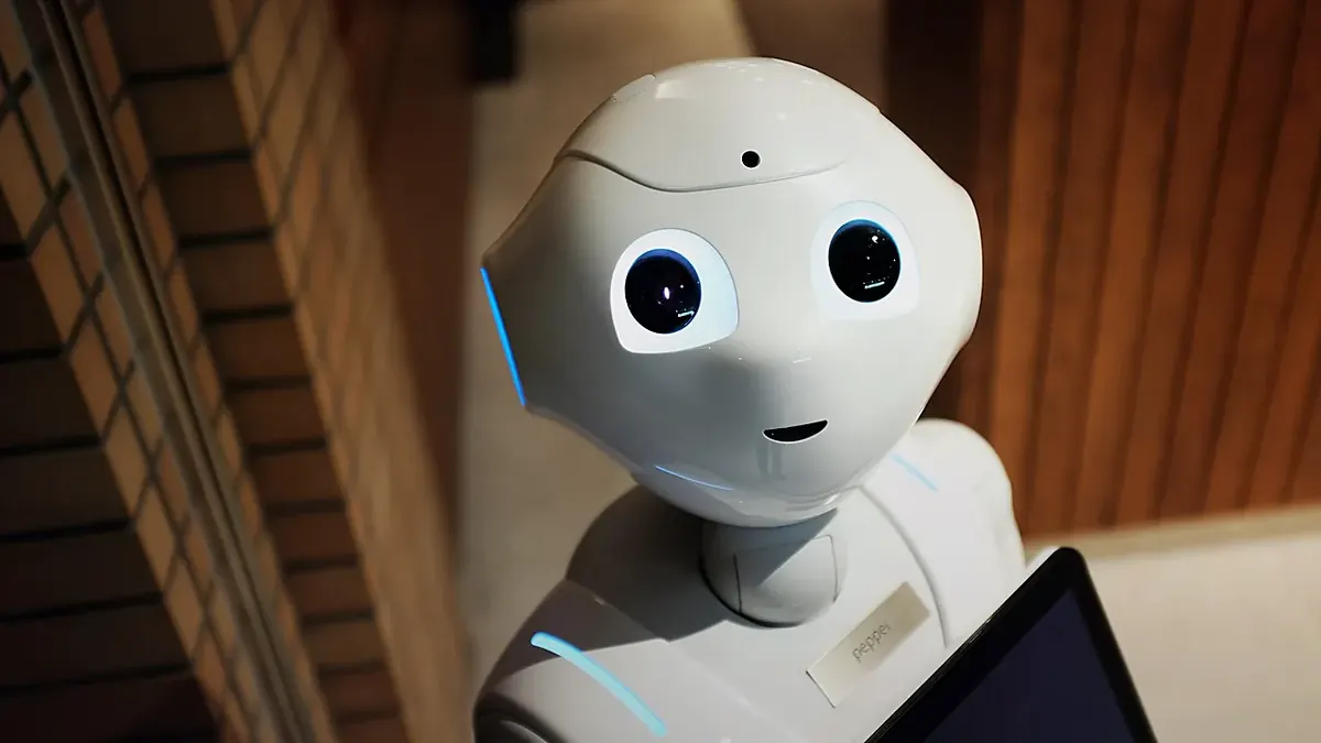 Agencia de IA en Toledo: automatización, asistentes y contenido con criterio